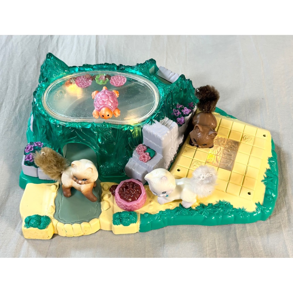 Vintage 1994 Kenner Littlest Pet Shop water garden kitties sparkling pond set